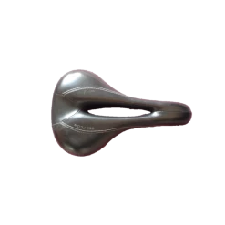 Selle Velo Confort Selle Italia Donna Gel Flow 6 Selle Velo Confort Selle Italia Donna Gel Flow -Accessoires Vélo Soldes Boutique selle velo confort selle italia donna gel flow 1